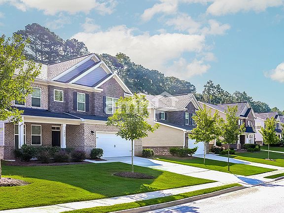 3rd image of 2041 Brook Enclave Trl