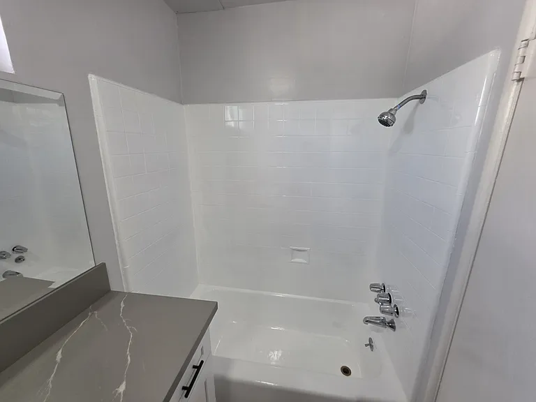 1732 N Harvard Blvd #108 — Photo 17