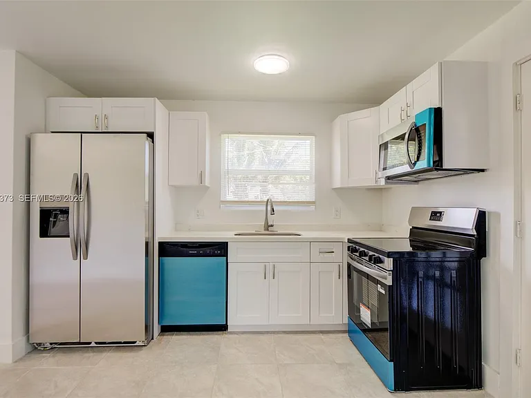 3327 Sapphire Rd — Photo 12