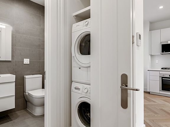 4th image of 433 Dean St APT 13