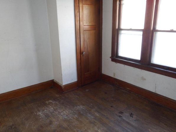 milwaukee-wisconsin-447537639 picture