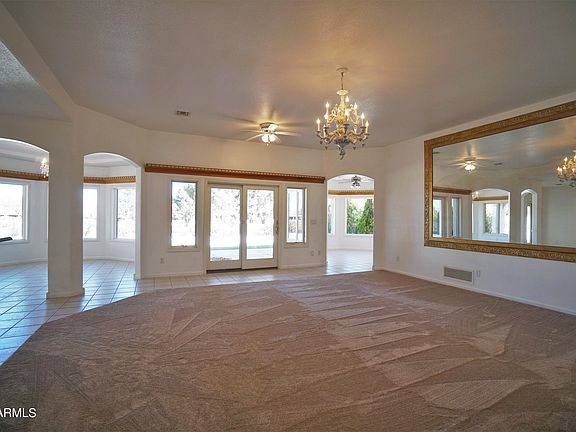 4th image of 2727 Knollridge Dr