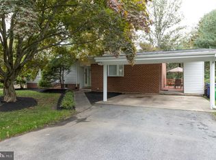 9405 Penfield Rd N, Columbia, MD 21045