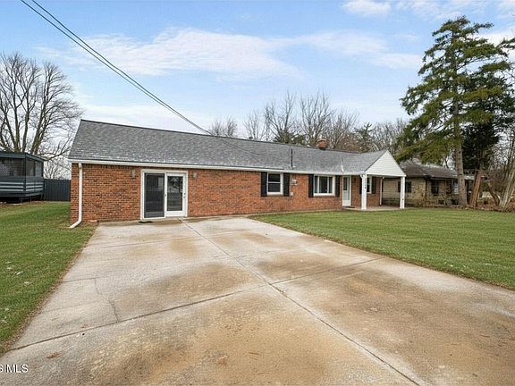 4th image of 5415 Seaman Rd