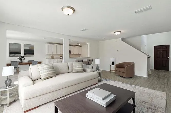 2502 Carlow Ln — Photo 5