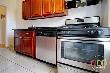 Rented by Next Door Realty NYC