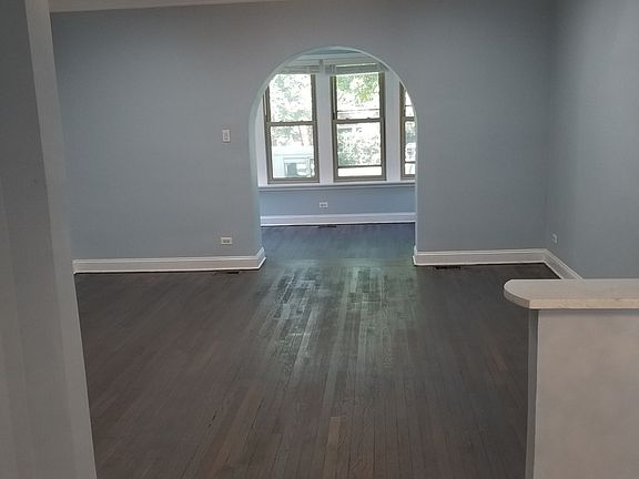 2nd image of 422 Keeney St #1