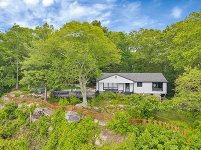 10 Mull Berry Drive, Gales Ferry, CT, 06335