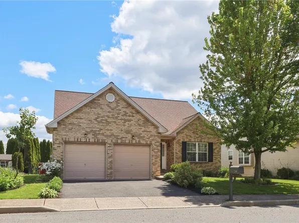 2580 Hickory Dr, Easton, PA 18040