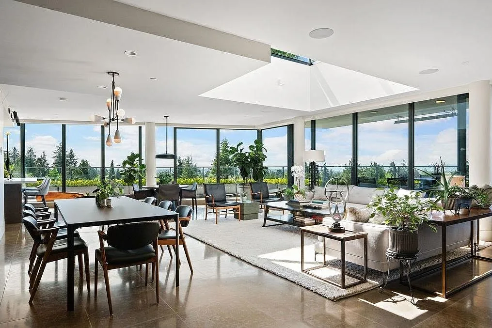 2 bed, 3500 sqft, $13,000 — Photo 1
