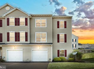 2227 Live Oak Ln #2227, York, PA 17406