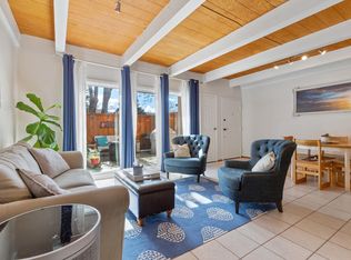 1558 Center Rd APT 4, Novato, CA 94947