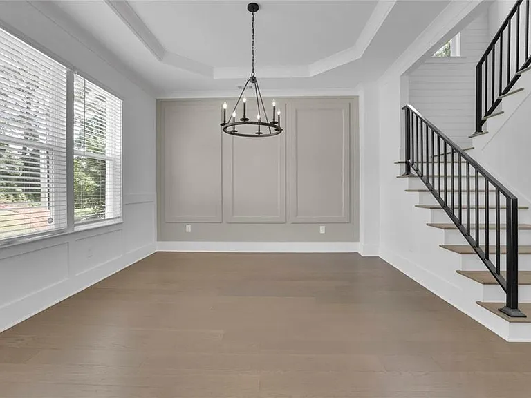 6181 Shoreland Cir — Photo 10