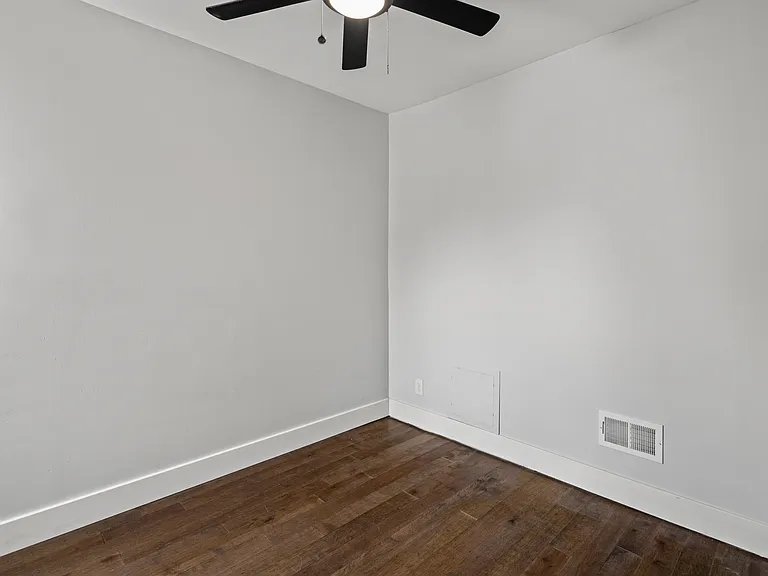 1457 N Corlies St — Photo 26