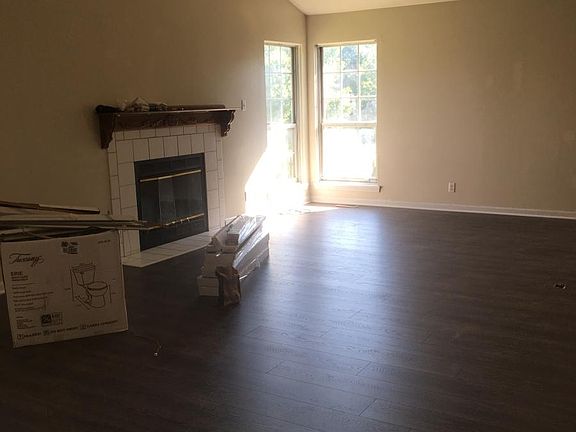 4th image of 9119 Misty Lake Cir