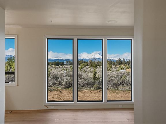 3rd image of 67135 Harrington Loop Rd