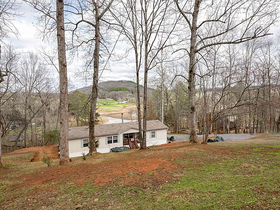 11th image of 482 Hiwassee Dr