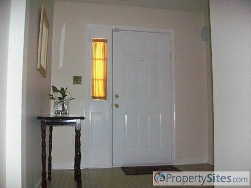 2nd image of 27 Candlelight Ln