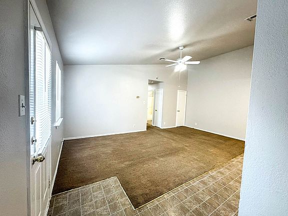 4th image of 11727 Capotillo St #1