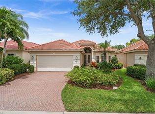 990 Fountain Run, Naples, FL 34119