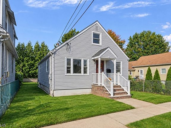 2nd image of 20 Suydam Ave