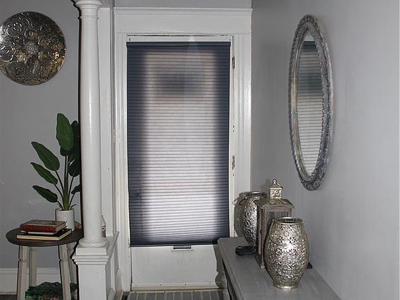 2nd image of 946 S 24th St