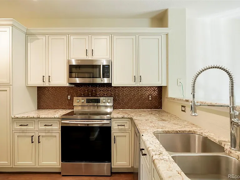 14400 Albrook Dr #55 — Photo 9