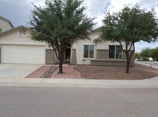 7690 W Desert Paintbrush Ct, Tucson, AZ 85743