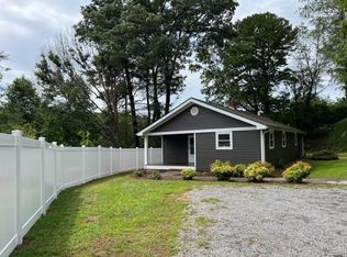 1314 Tunnel Rd, Asheville, NC 28805