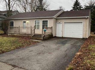 117 W Kibler St, Bluffton, OH 45817