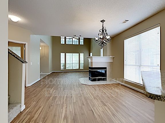 5th image of 111 Bardwell Dr
