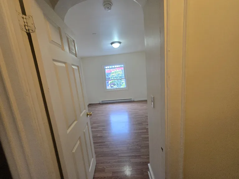 446 Quincy Ave #4 — Photo 16