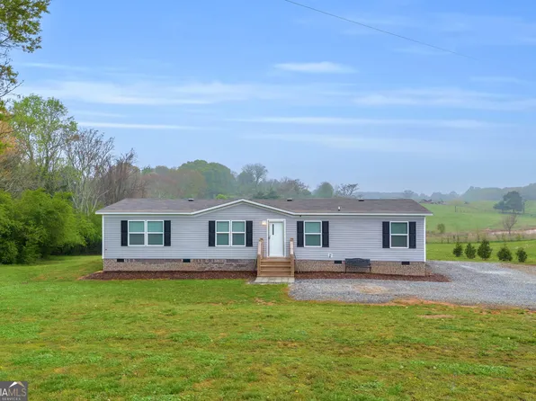 669 Pleasant Hill Cir, Martin, GA 30557