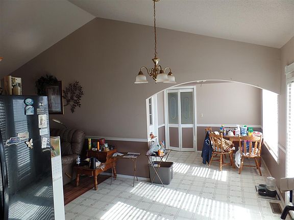 3rd image of 4901 Marion Dr