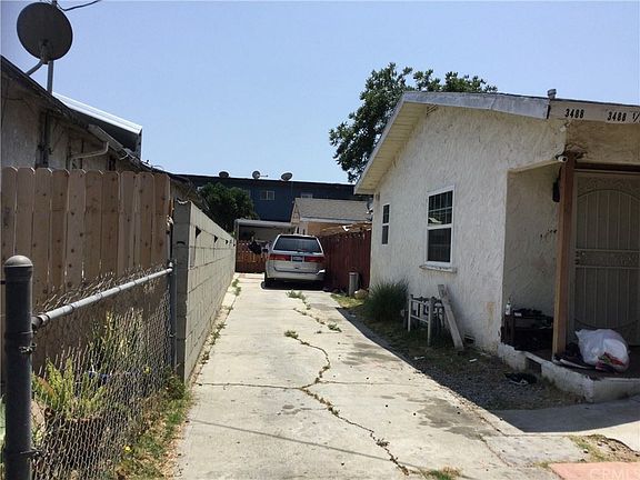 3rd image of 3488 W 67th St