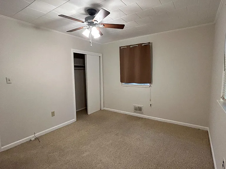 5515 Hill Way — Photo 10