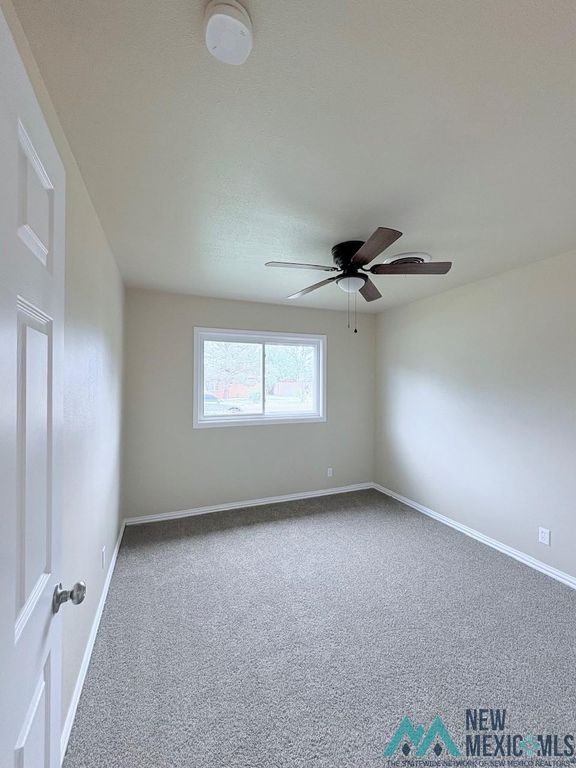 1317 E Michigan Dr, Hobbs, NM - More