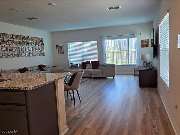 2nd image of 728 Stoney Point Cir
