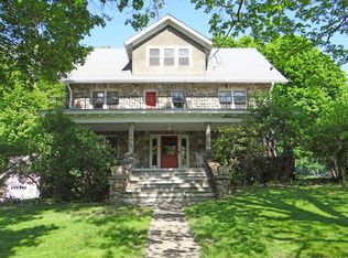 36 Maple Ave, Millbrook, NY 12545