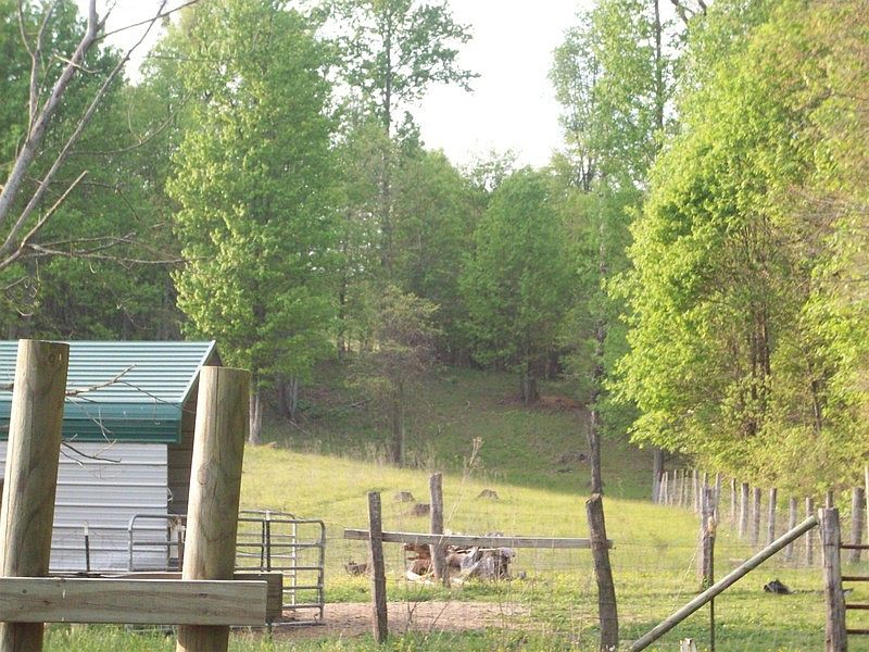 19747 Benhams Rd Bristol VA Zillow