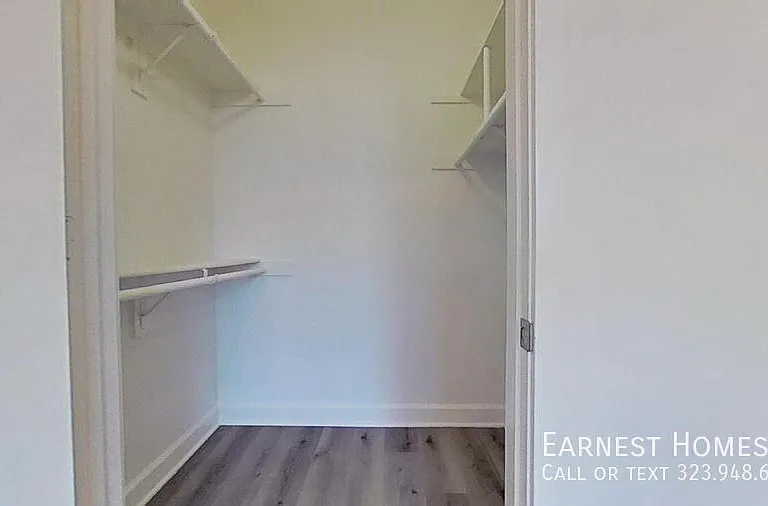 14412 Killion St #401 — Photo 15