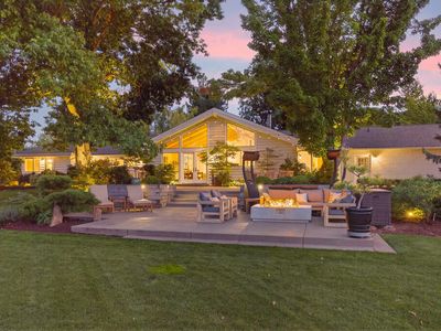 855 Reiten Dr, Ashland, OR, 97520