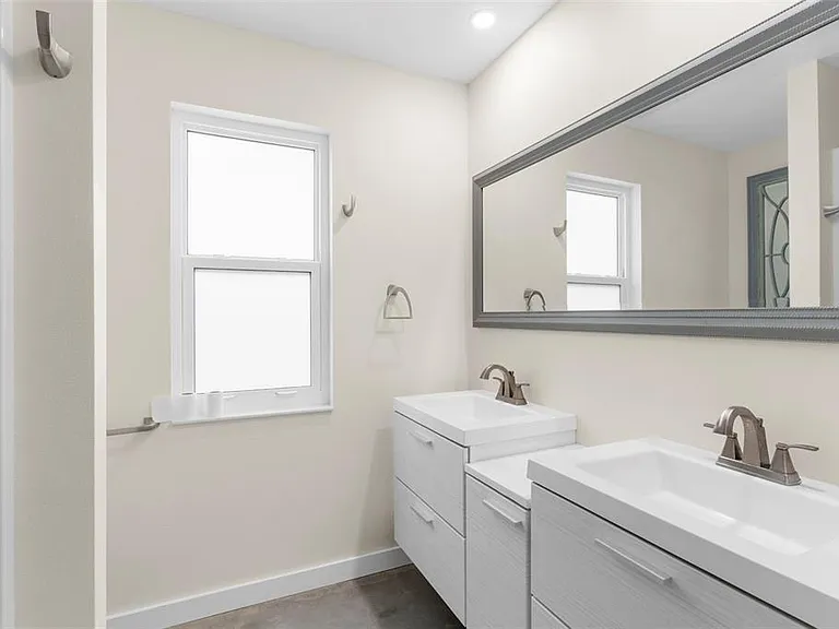 4250 Marlowe Dr — Photo 22