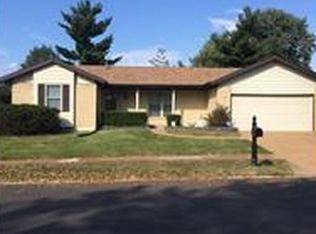 2459 England Town Rd, Saint Louis, MO 63129