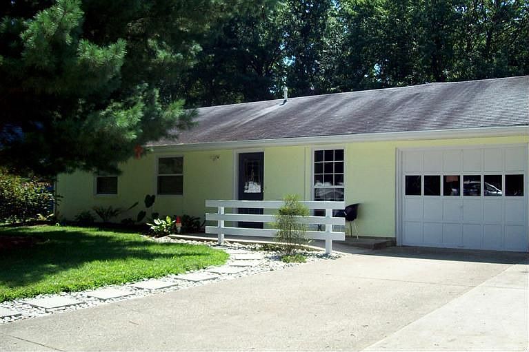1st image of 253 Northwood Dr