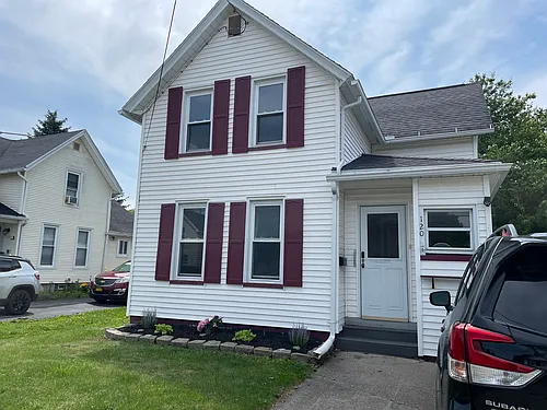 120 Hutchins St Photo 1