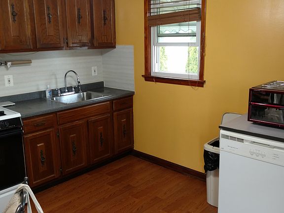 4th image of 36 Chauncey St