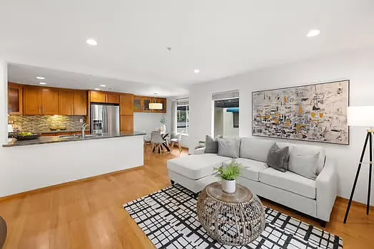 430 Galleria Dr — Photo 17