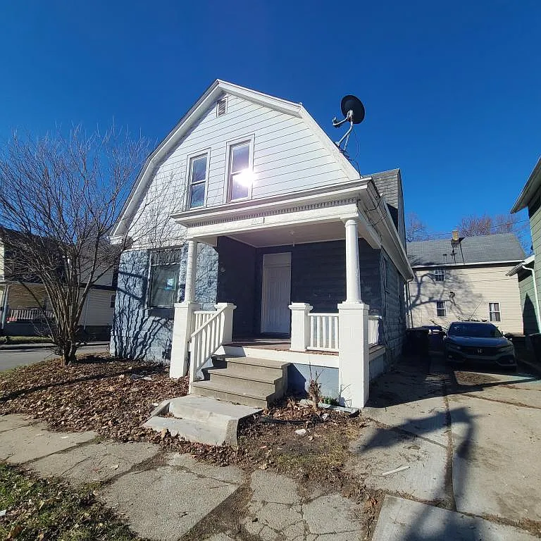 Building Photo - 2616 S Harrison St