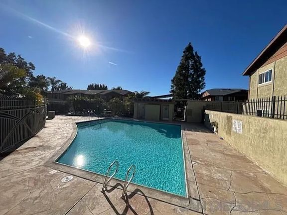5th image of 513 Calle Montecito Unit 67